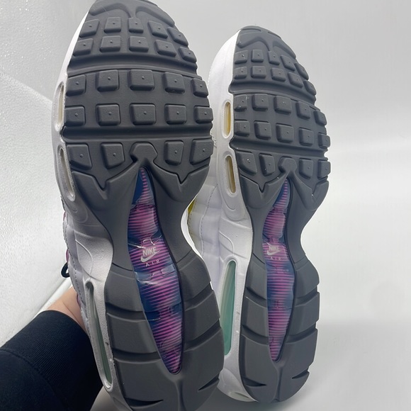 Men’s Nike AirMax 95 Blue/Purple/Yellow/White DC1862-100 USED Size 11.5 - Picture 9 of 11